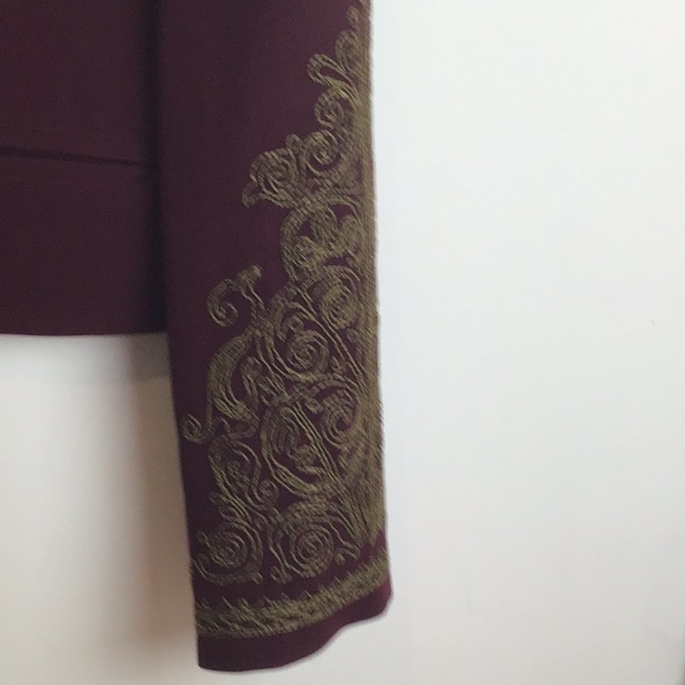 Vintage Emanul Ungaro cropped bolero style jacket / beadwork on collar/cuffs 12 - Picture 4 of 13